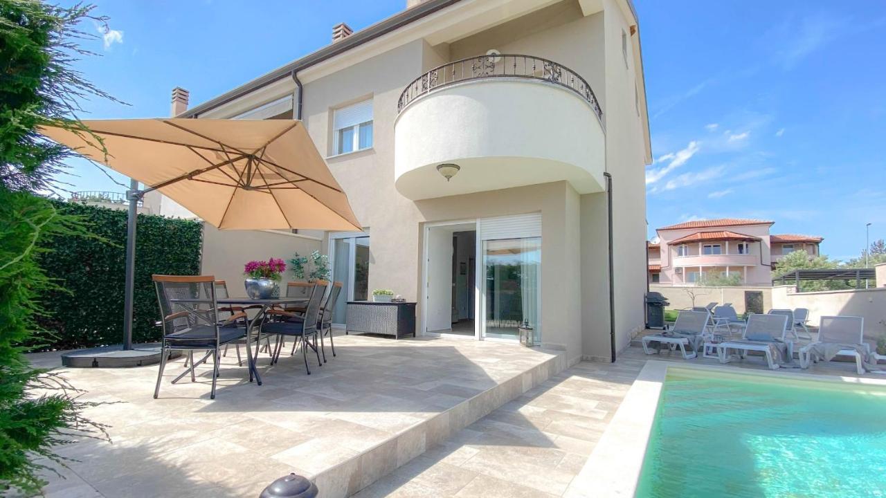 Casa Hana Buzinija ภายนอก รูปภาพ