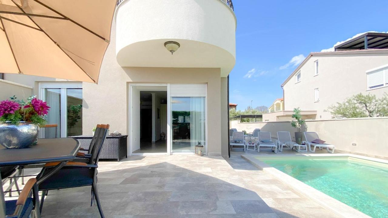 Casa Hana Buzinija ภายนอก รูปภาพ